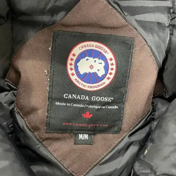 CANADA GOOSE 캐나다구스 패딩 M/M