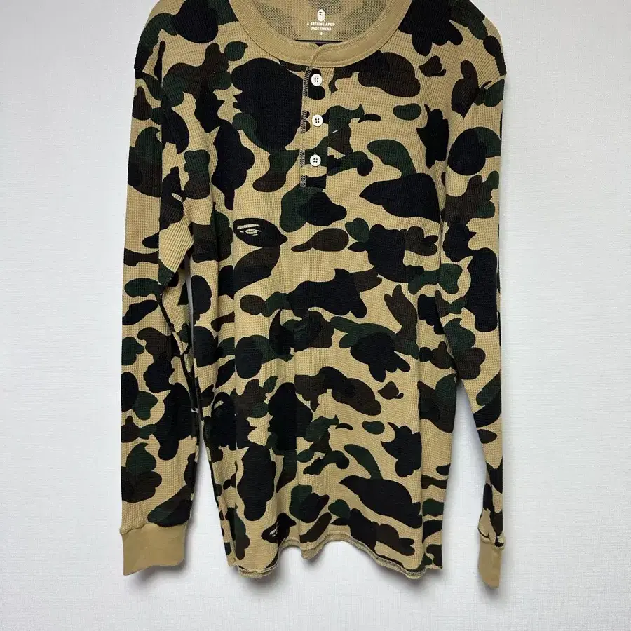 Bape 베이프 카모 헨리넥