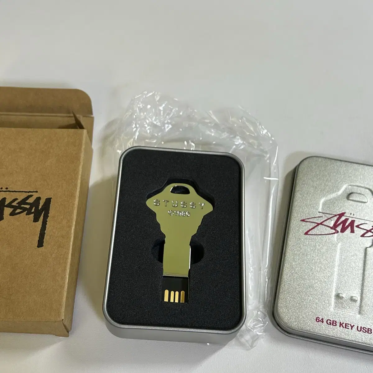 스투시 64GB 키 USB