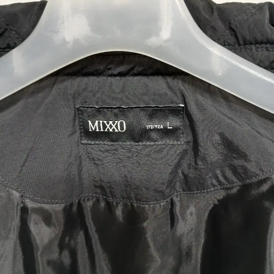 MIXXO 블랙 누빔패딩코트자켓 L 100 (66-77)