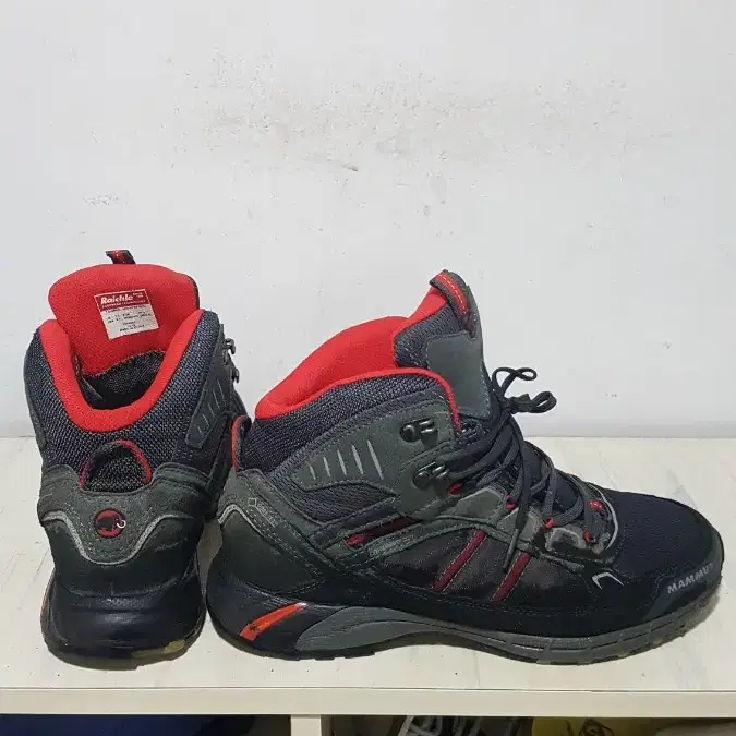 택포 255~260 A급 마무트 MAMMUT GORETEX 트레킹 등산화