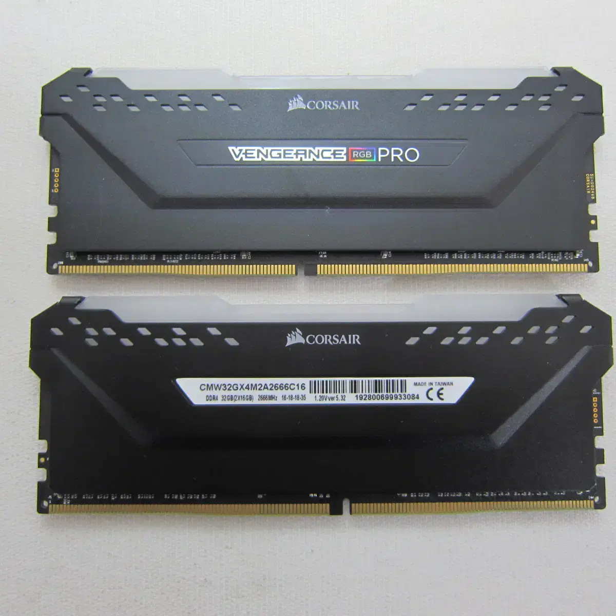 커세어 DDR4-2666 VENGEANCE 32G(16Gx2)+더미램