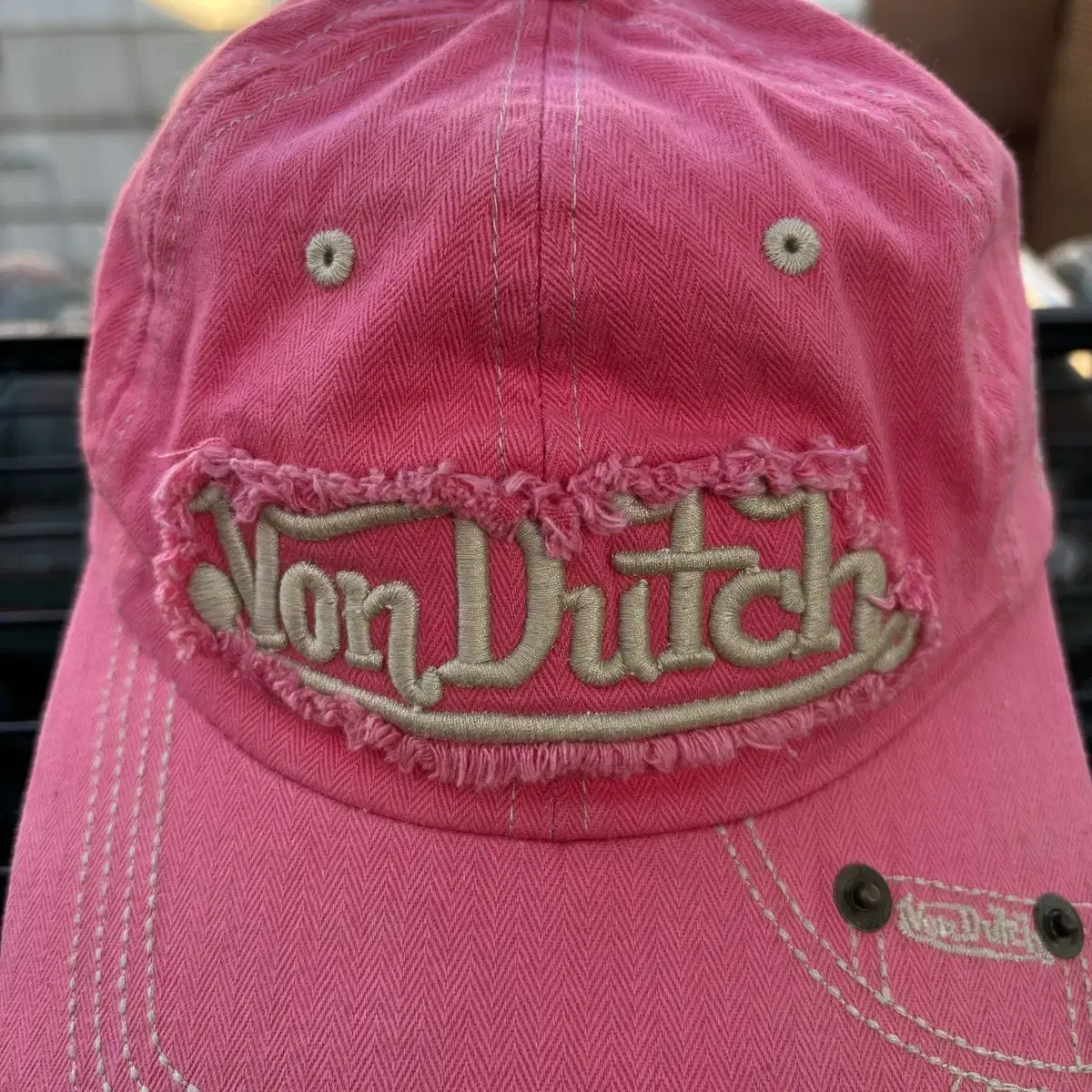 Von Dutch 본더치 데미지 디테일 Y2K 핑크 볼캡