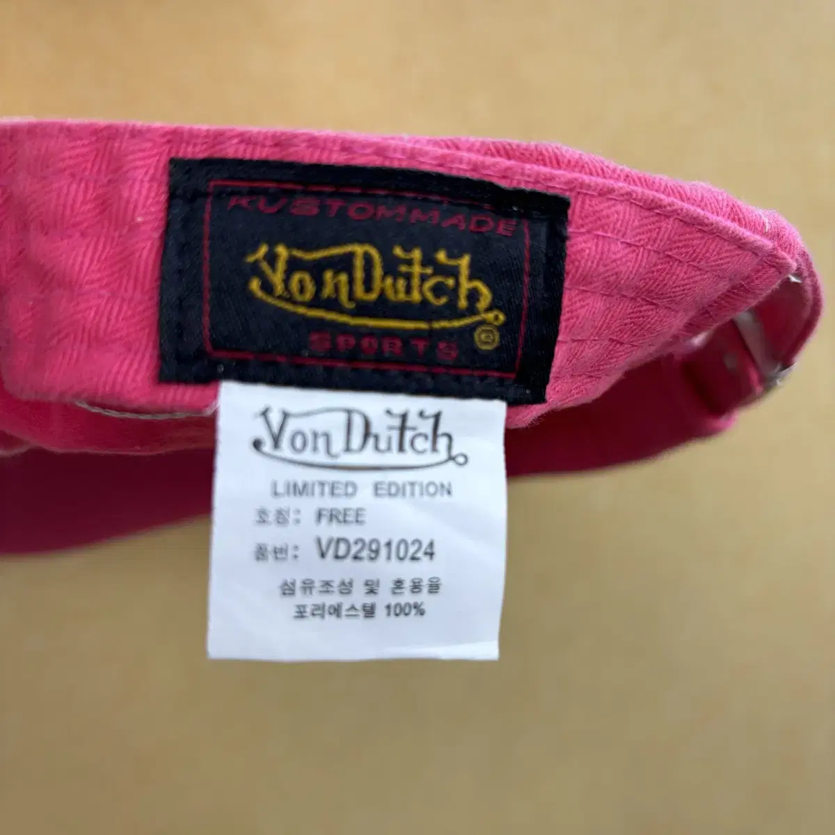 Von Dutch 본더치 데미지 디테일 Y2K 핑크 볼캡