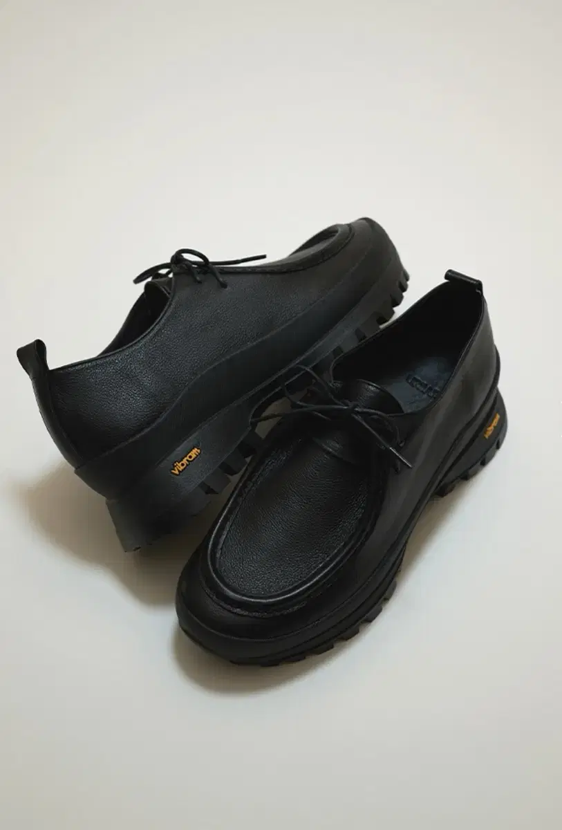 얼바닉30 urbanic 30 tyrolean vibram Loafer