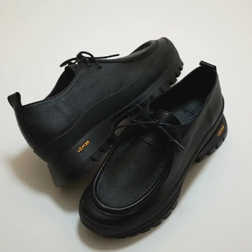 얼바닉30 urbanic 30 tyrolean vibram Loafer