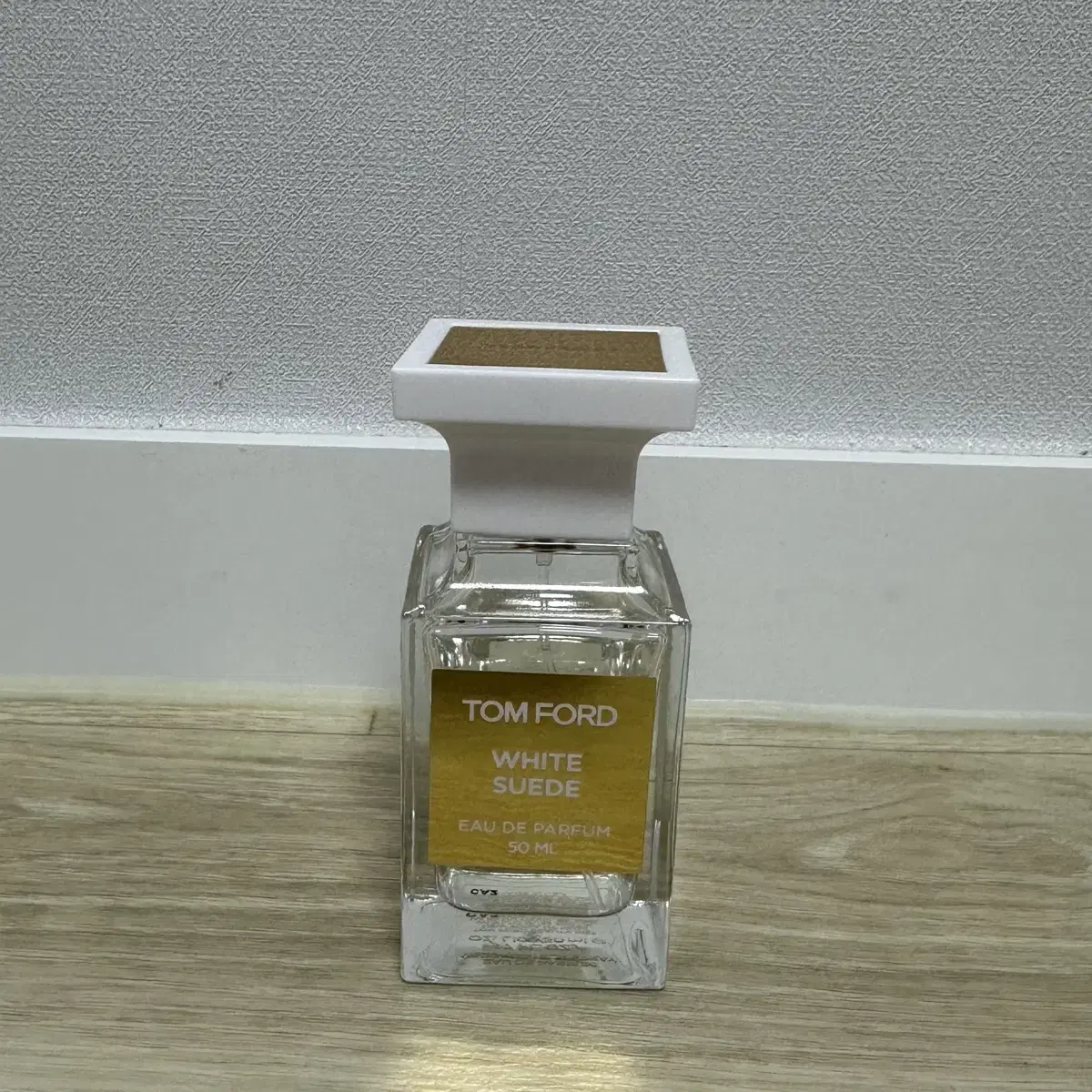 톰포드 화이트스웨이드50ml(국문택)