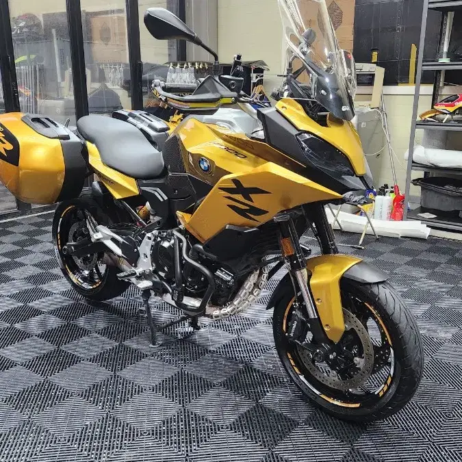 bmw f900xr 21년 2.4만