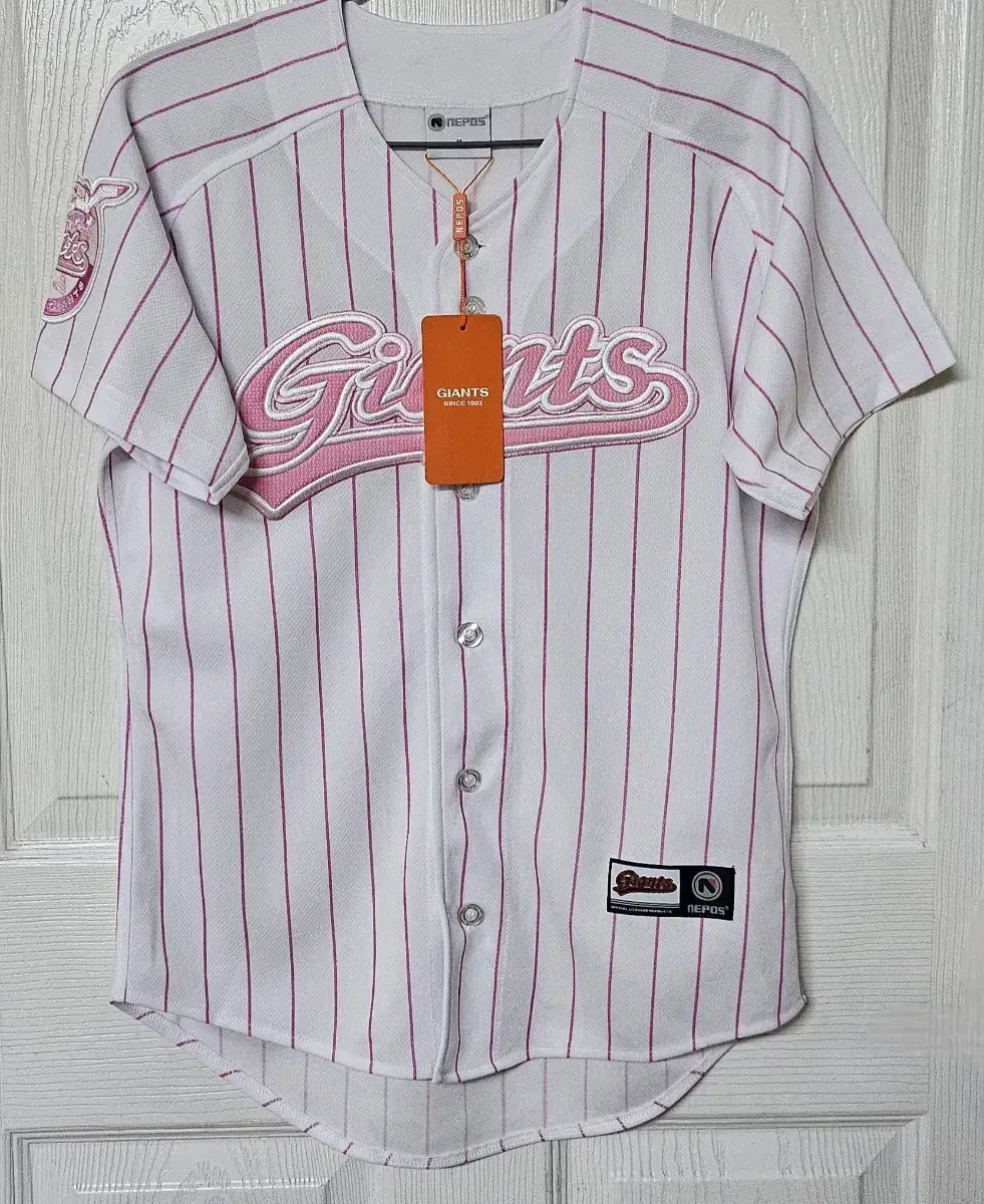 [11 / New Product] Lotte Giants Pink Jersey