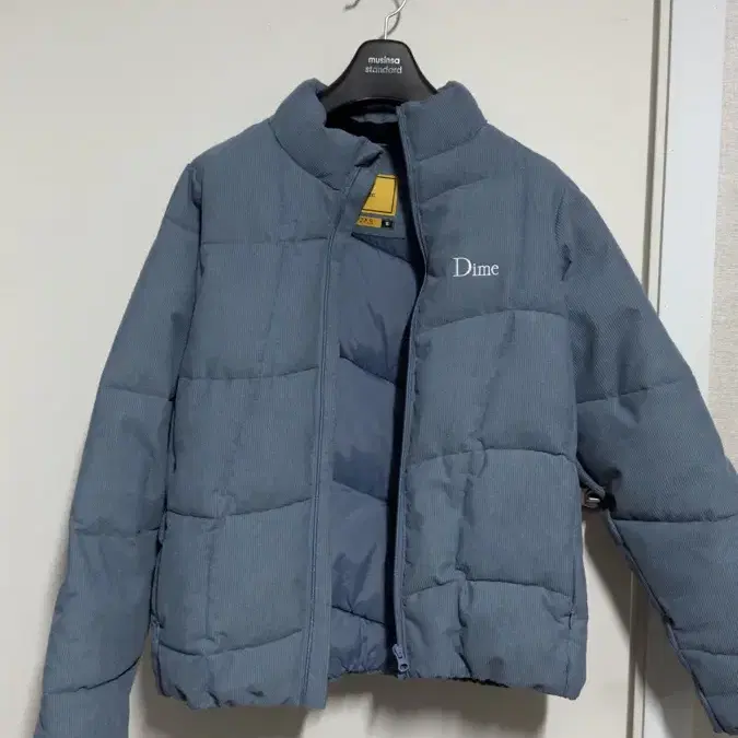 [S] 다임 Dime Corduroy Wave Puffer