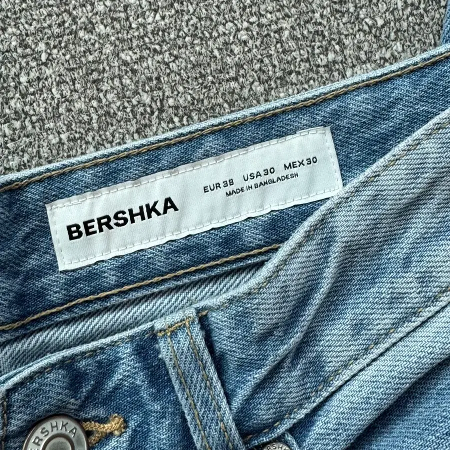 Bershka 90s straight fit 데님 팬츠 30