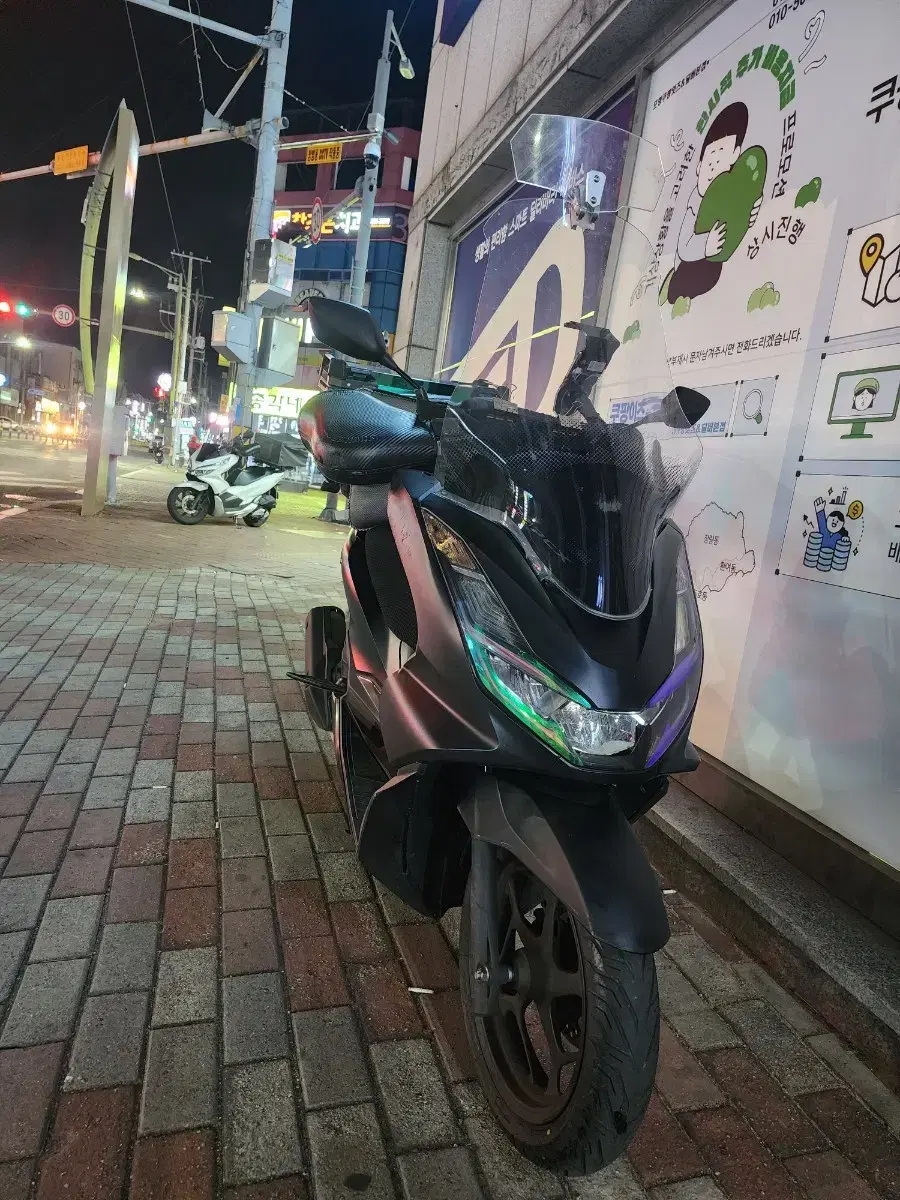 21년식pcx125 신형모델