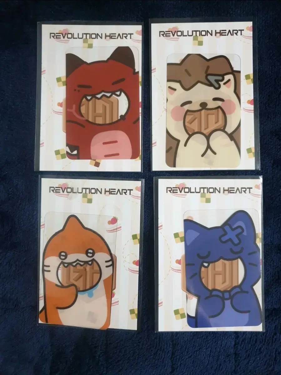 Revolution Heart WANG 4-card set bulk