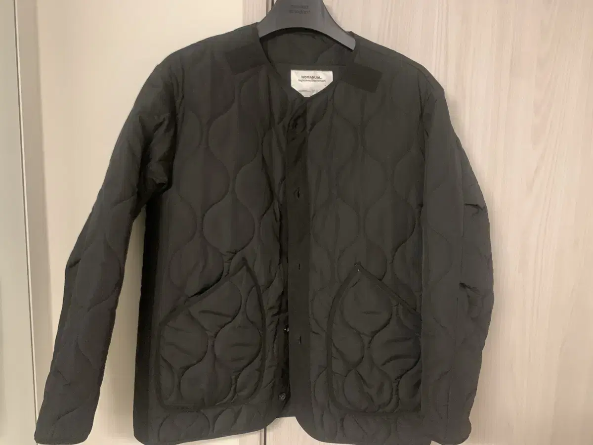 노매뉴얼 COLORING QUILTED JACKET - BLACK