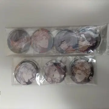 달그림자 체인 캔 배지