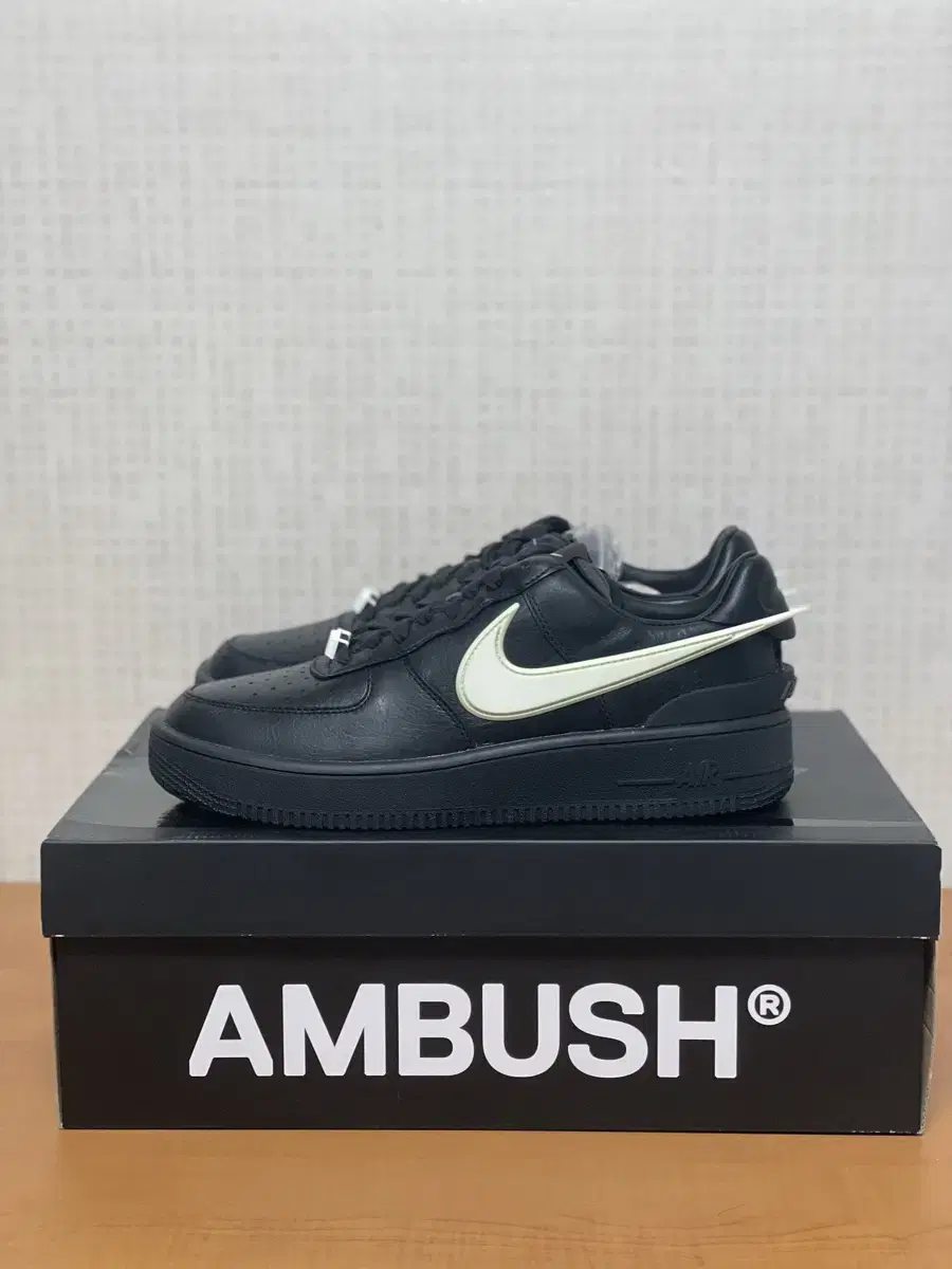 [NIKE] 나이키 에어포스1 X AMBUSH 270