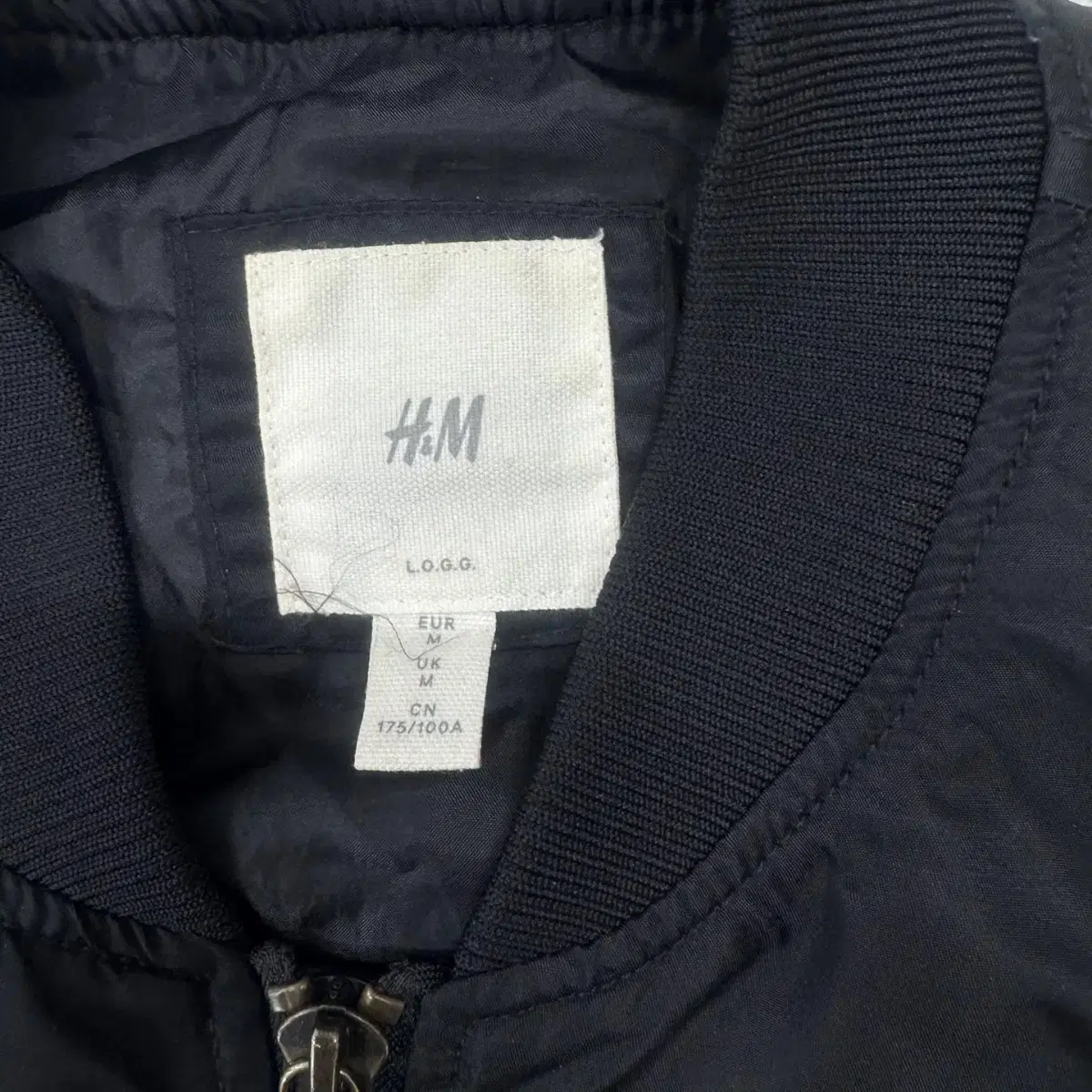 [정품/m] h&m 나사 자켓.    j7