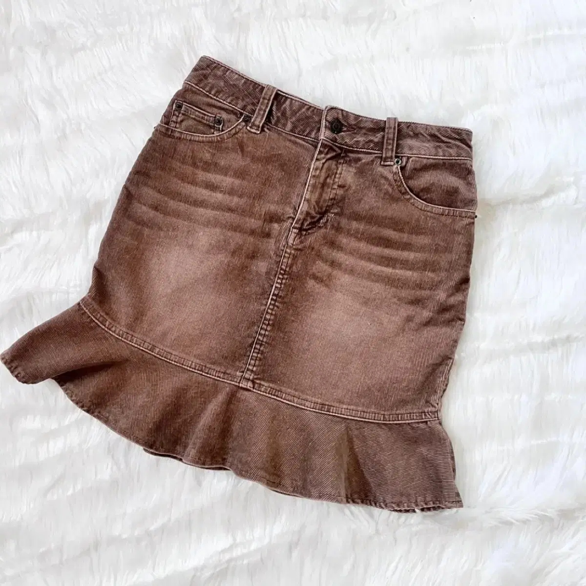 Cecil McBee brown denim skirt