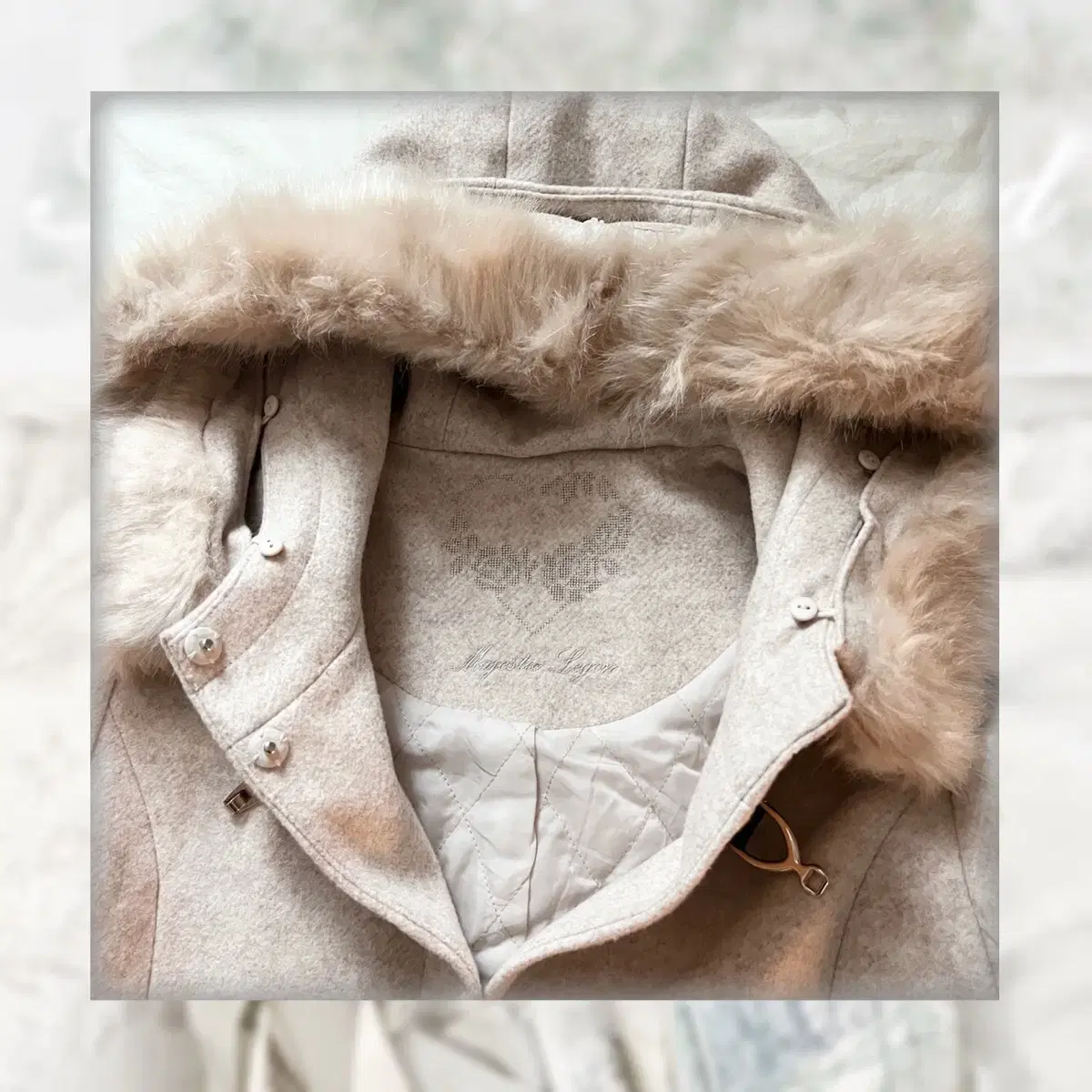 Majestic Legon light beige fur hood coat