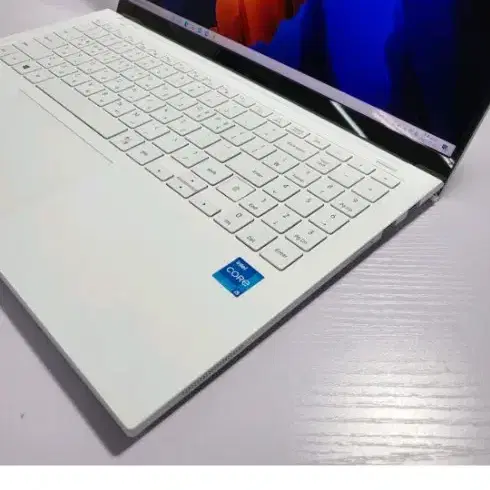 삼성전자 Galaxy Book 화이트 중고노트북 상태A급