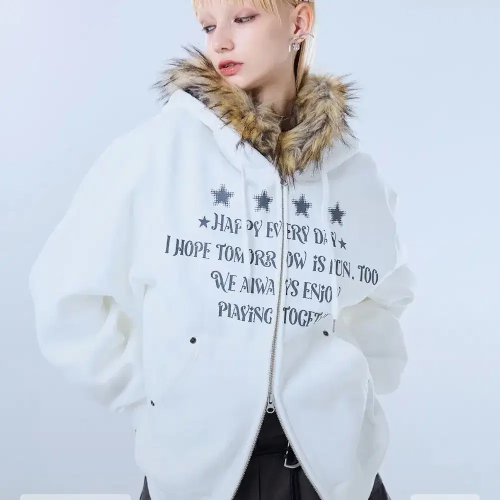 FS LETTER HOOD ZIPUP(WHITE) 러브이즈트루