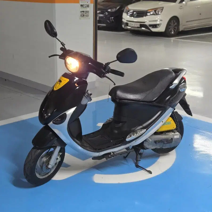 귀한매물 50cc 투싸이클 스쿠터(오토바이)