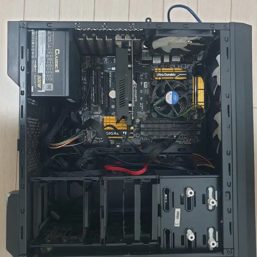 PC 본체 Xeon E3 1241 V3(i7-4790급)팝니다.