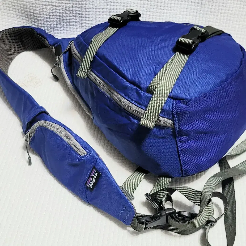 파타고니아 patagonia Atom Sling Bag 슬링백 8리터