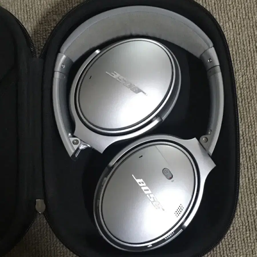 보스 qc35 2 실버 헤드폰 헤드셋