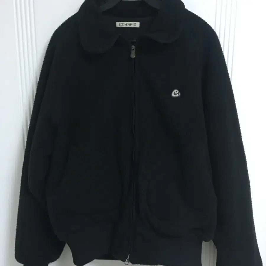 코이세이오 coyseio ROUND COLLAR FLEECE JACKET