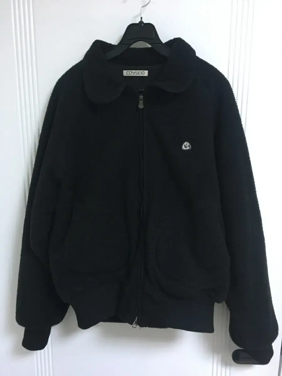 코이세이오 coyseio ROUND COLLAR FLEECE JACKET