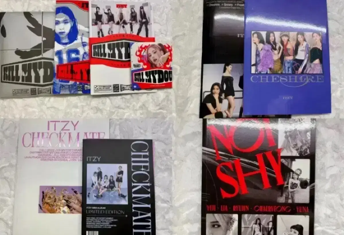 ITZY's unsealed album sells