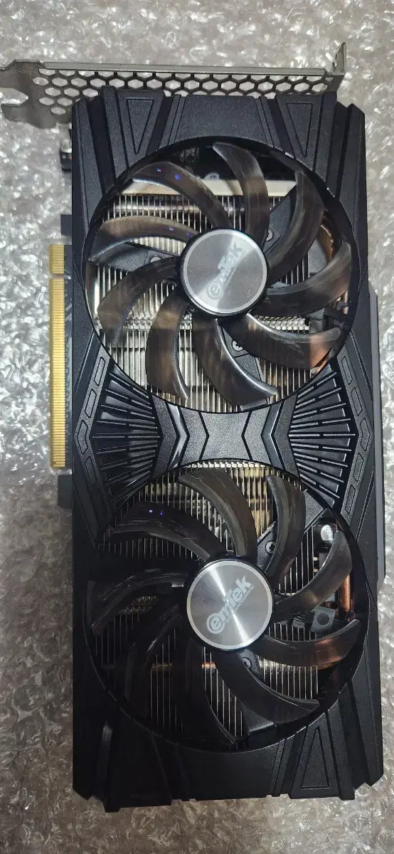 그래픽카드 GTX 1660 SUPER 6GB