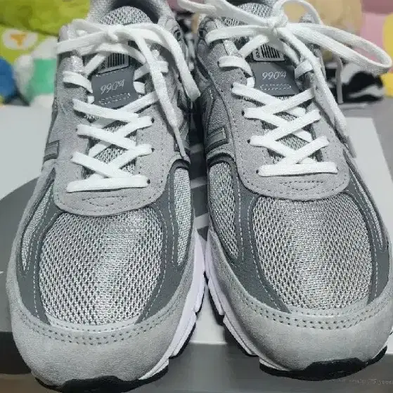 뉴발란스990v4 그레이 270