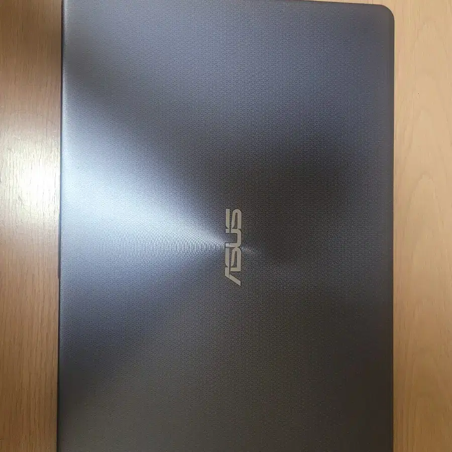 Asus Vivobook X505Z 18년 출시