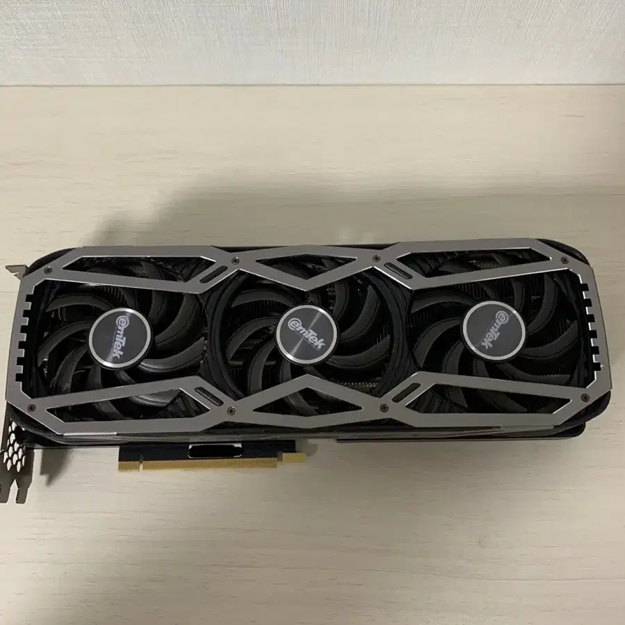 이엠텍 RTX3080