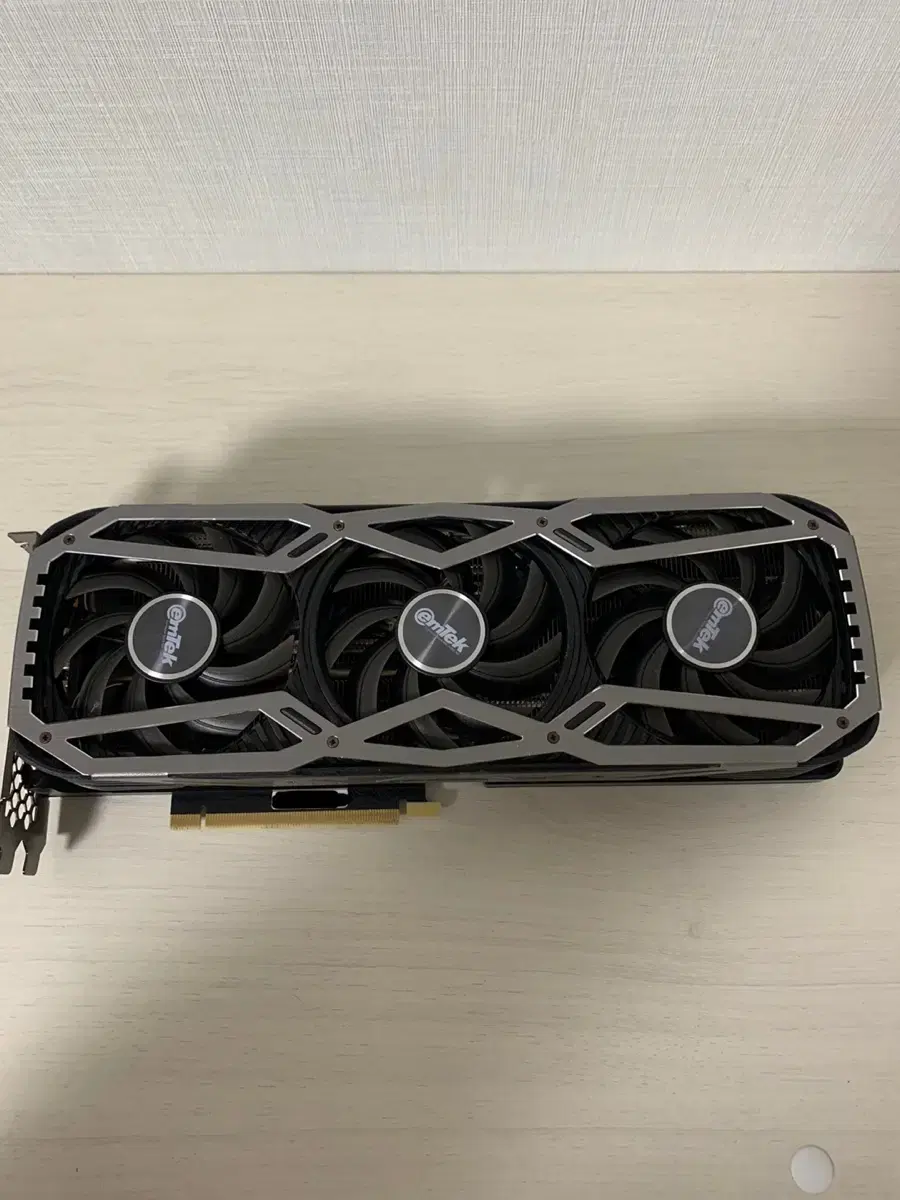 이엠텍 RTX3080