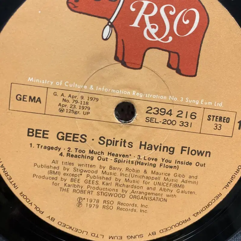 BEE GEES LP / AA7233