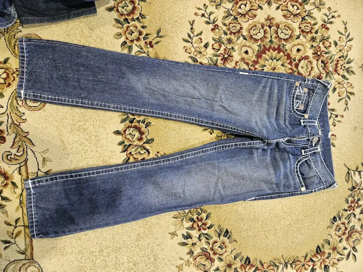 TRUE RELIGION Men's Jeans