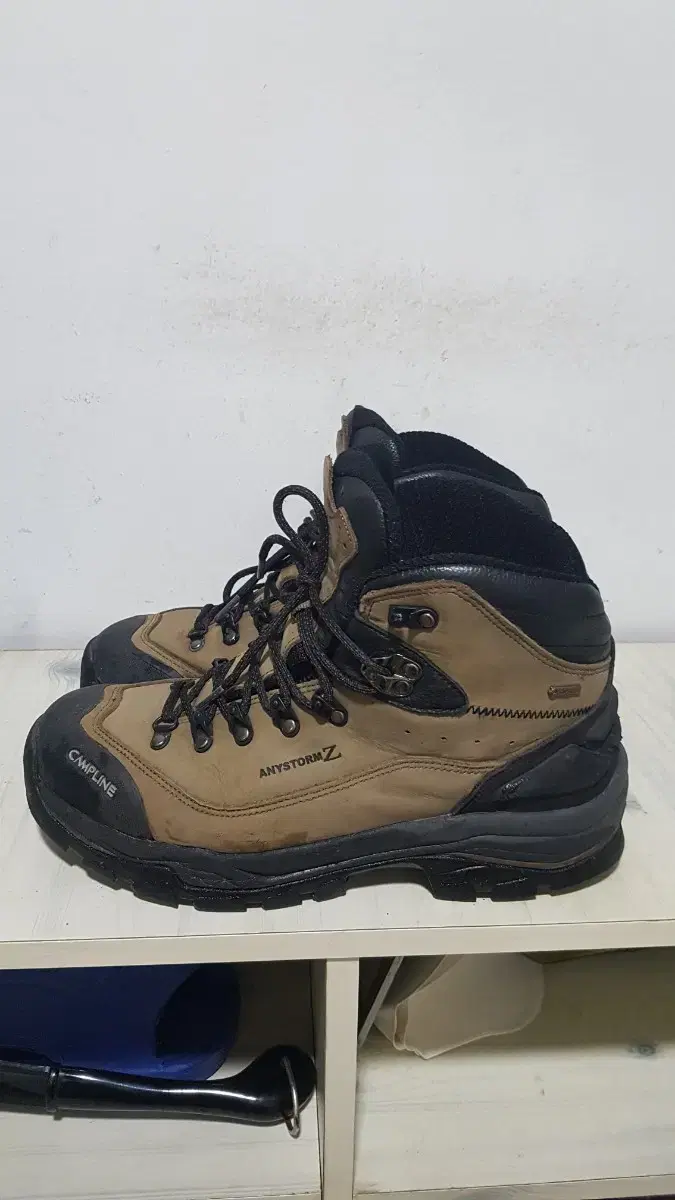 택포 270-275 정품 CAMPLINE GORE-TEX 트레킹 중등산화