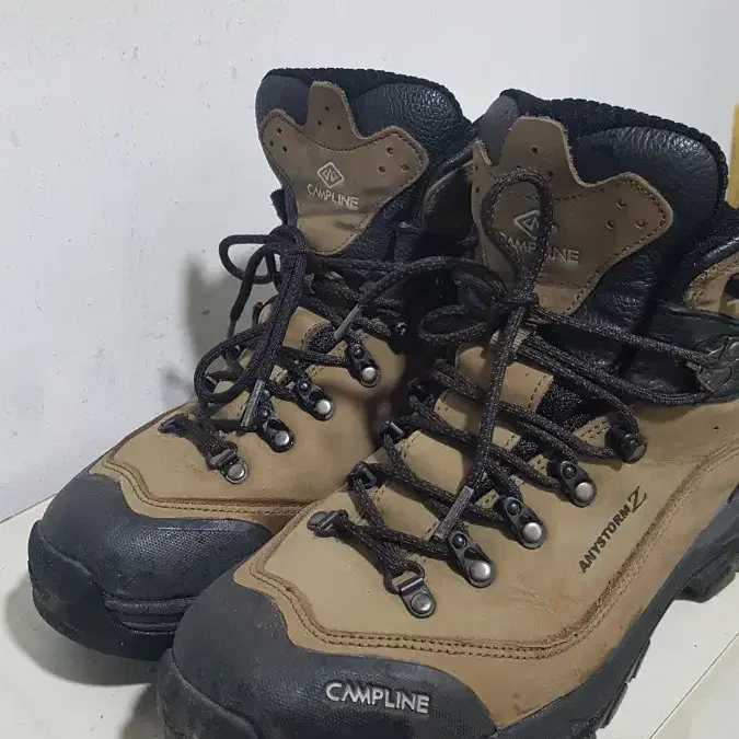 택포 270-275 정품 CAMPLINE GORE-TEX 트레킹 중등산화