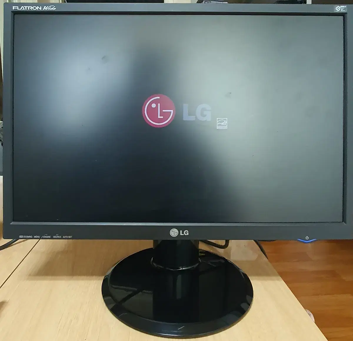 LG 플래트론 L226WTP-BF LCD 22인치 모니터