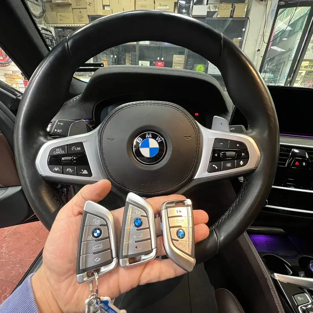 BMW 스마트키 분실시 신형 칼날 스마트키 제작 스페어키 추가 구매 가능