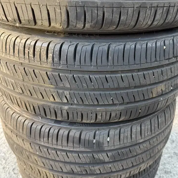 175/50R15 금호타이어