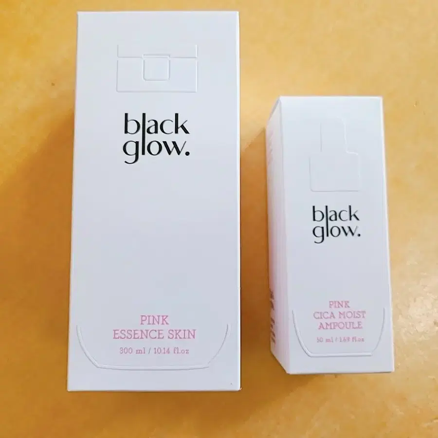 블랙글로우 핑크 에센스 스킨 300ml 블랙글로우 시카 모이스트 앰플