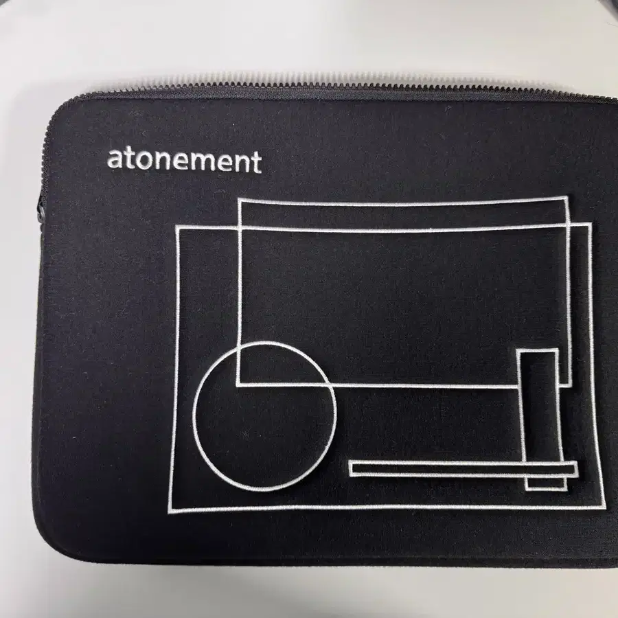 어톤먼트 파우치 맥북 노트북 아이패드 갤럭시탭