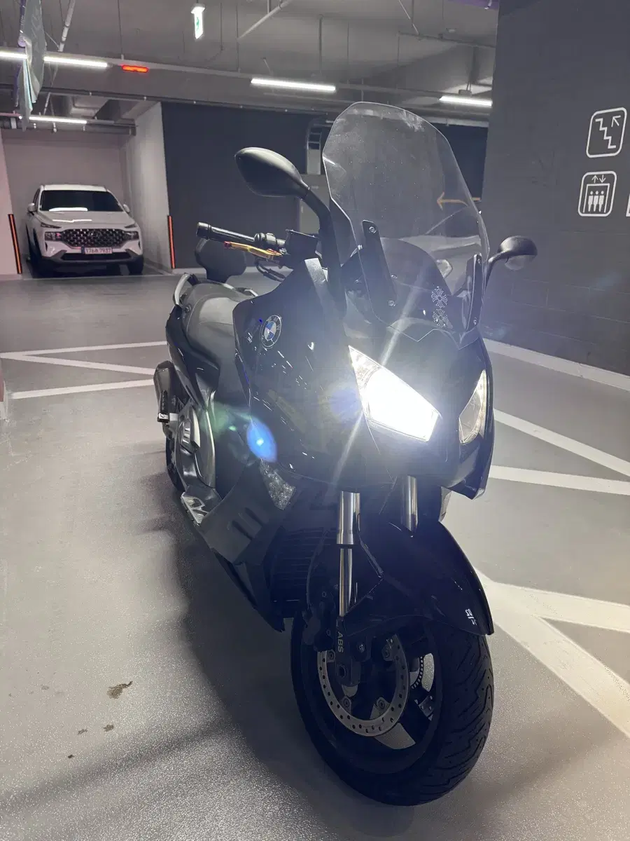 Bmw c600 s 판매완료