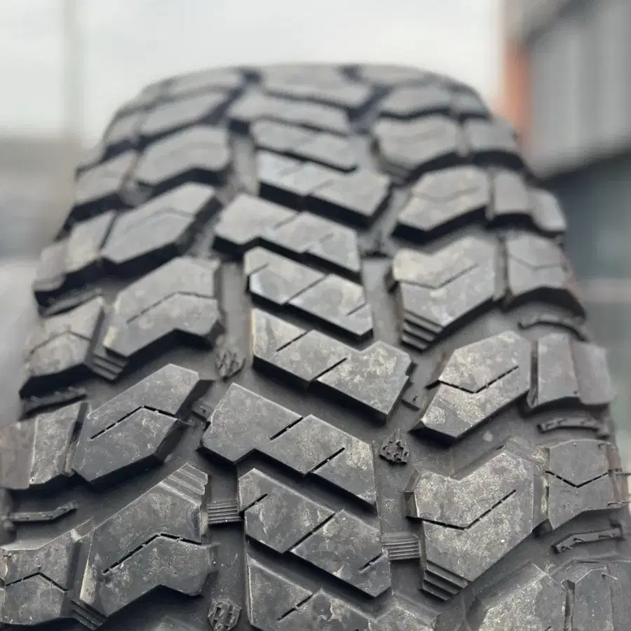 (중고)레이다 RT 285/65R 18 4개 판매