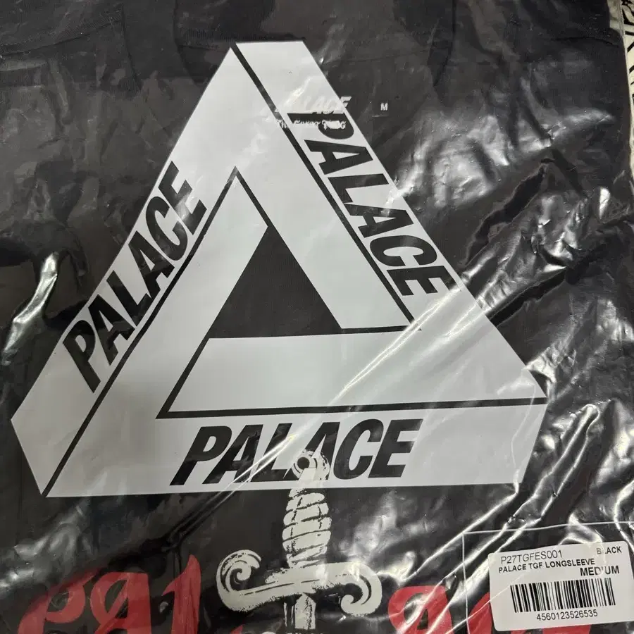 PALACE TGF 롱슬리브 블랙 L,M 새상품 판매합니다.