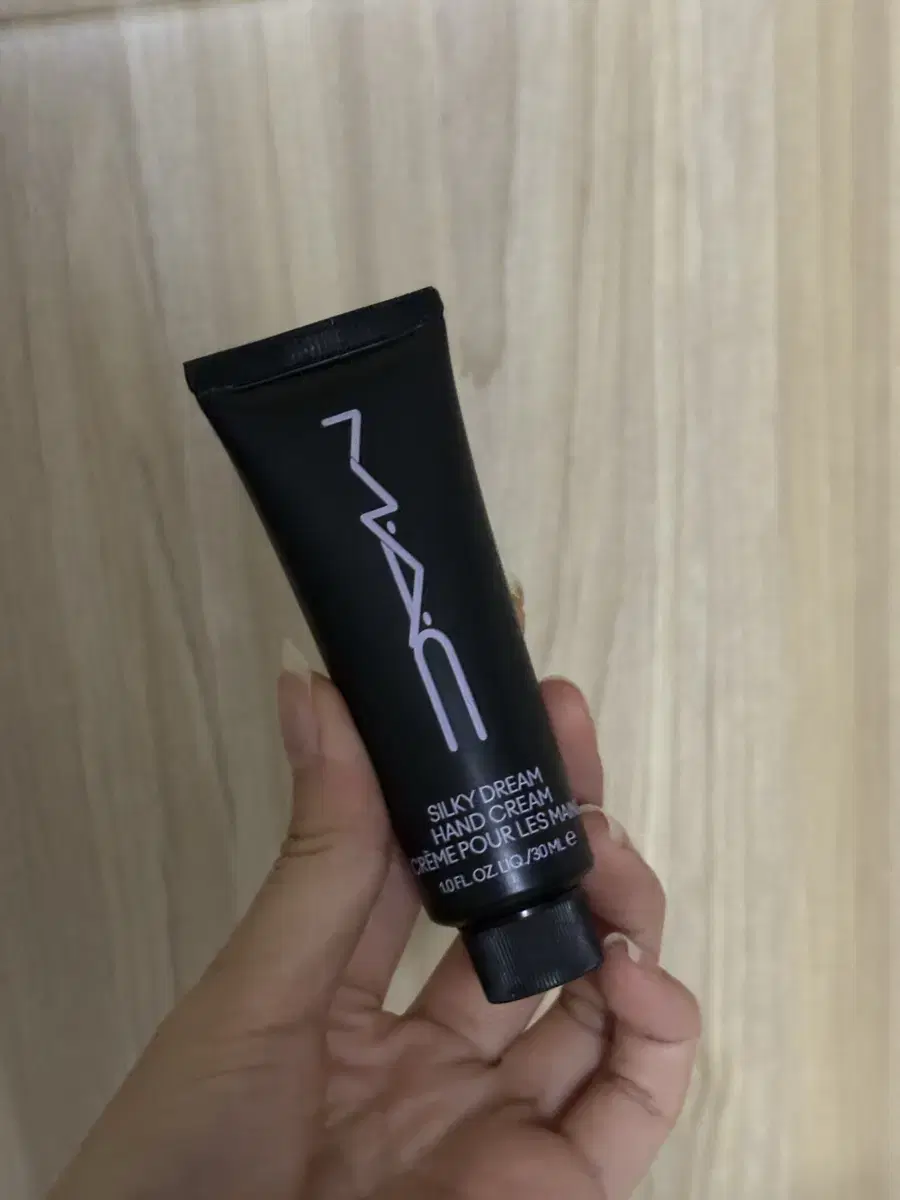 MAC Silky Hand Cream MAC